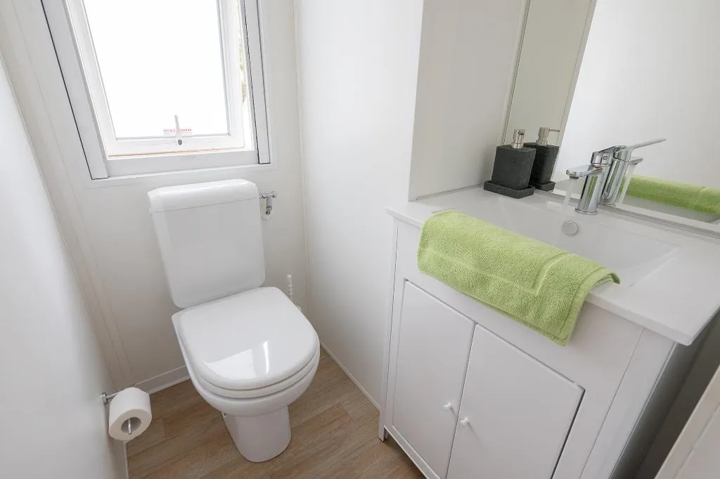 MOBILE HOME THREE BEDROOMS ONE BATHROOM Room, Camping Village Laguna Blu, Alghero
