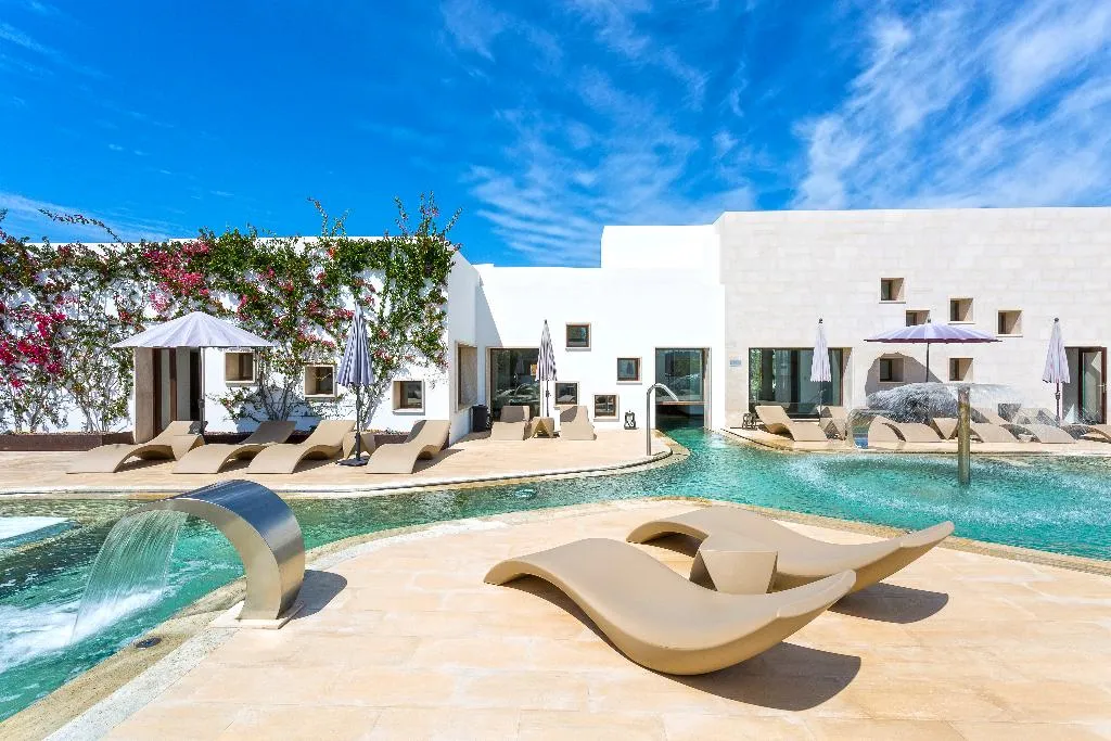 Sports and Entertainment, Grand Palladium White Island Resort & Spa, Ibiza