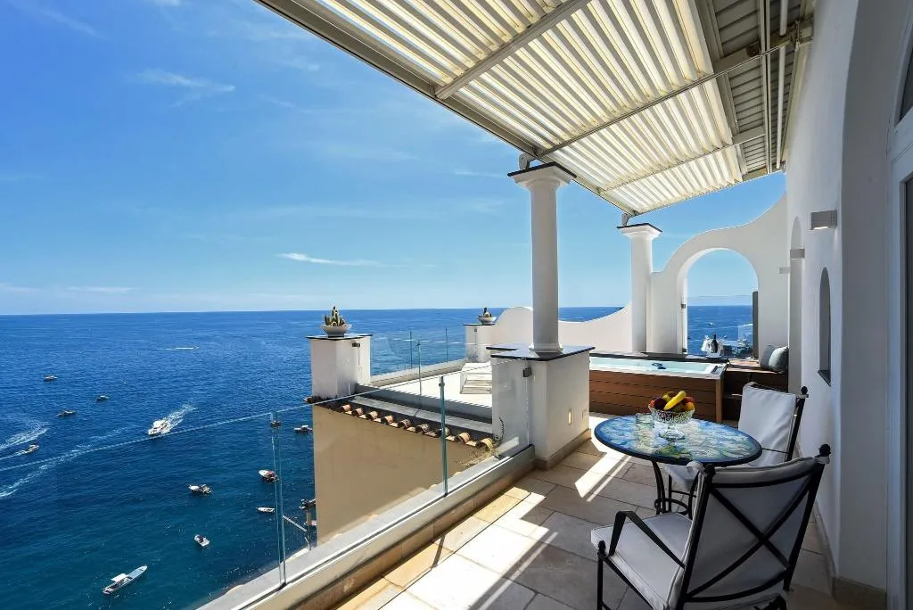 Terrace, Montemare, Naples