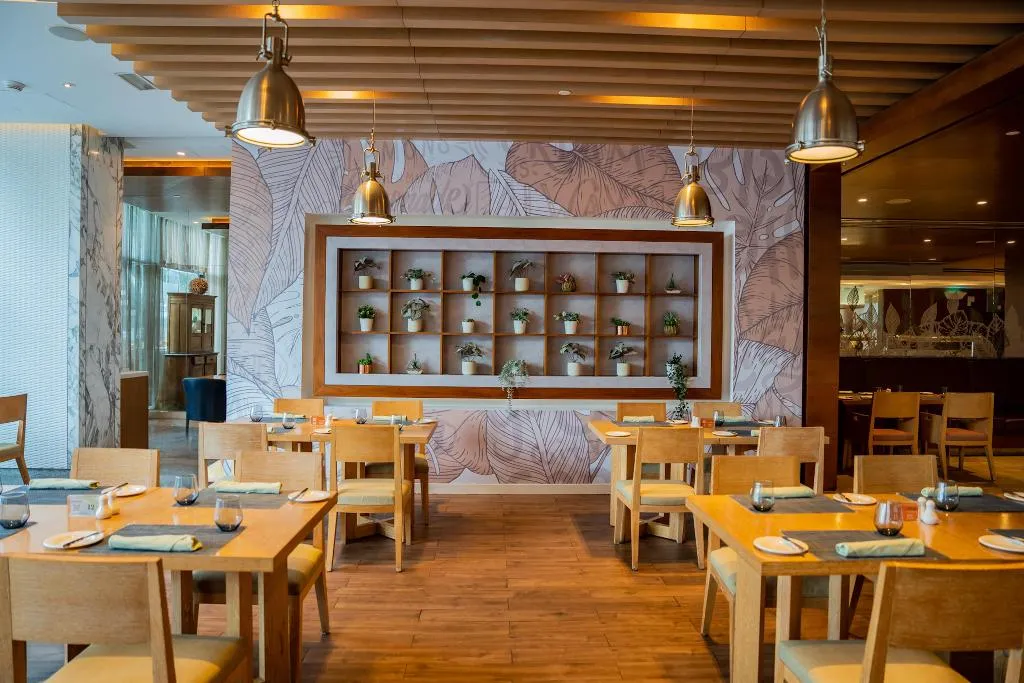 Restaurant, DoubleTree by Hilton Dubai, Jumeirah Beach, Dubai