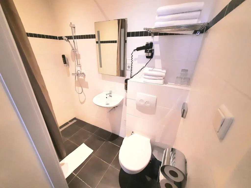 Room, Hotel Washington, Amsterdam
