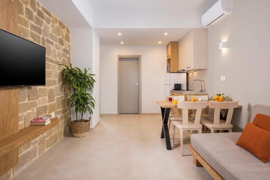 APARTMENT SUPERIOR ONE BEDROOM Room, Esplanade Apartments, Crete