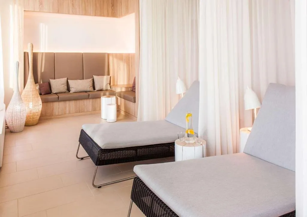 Room, Radisson Collection Hotel, Tallinn, Tallinn