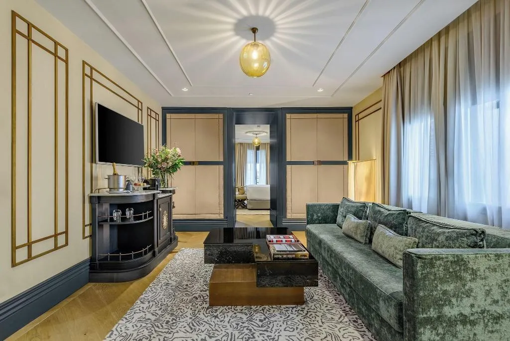 SUITE KING SIZE BED Room, Hotel Coolrooms Atocha, Madrid