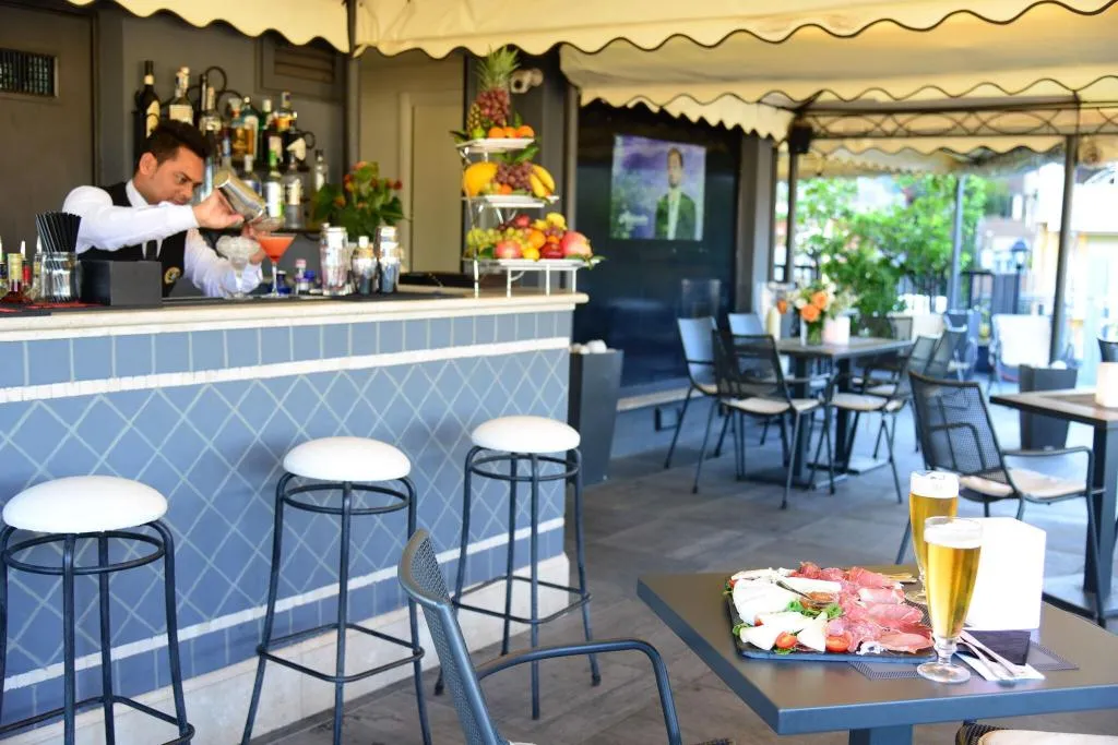 Terrace, Trilussa Palace Congress & Spa, Rome