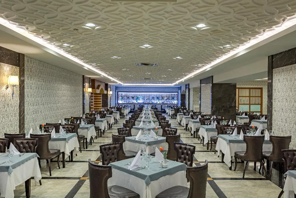 Restaurant, Royal Holiday Palace, Antalya