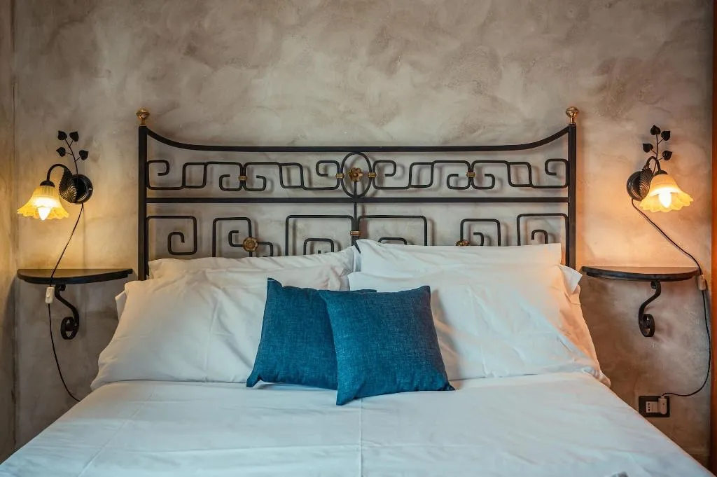 Room, B&B Marranzano, Catania