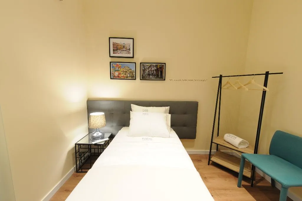 SINGLE ONE BEDROOM ONE BATHROOM Room, Naya - Downtown Guesthouse, Porto