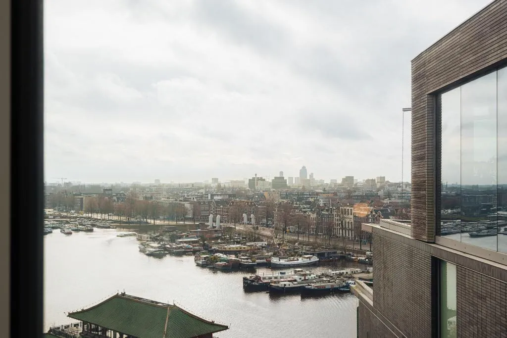 Room, DoubleTree by Hilton Amsterdam Centraal Station, Amsterdam