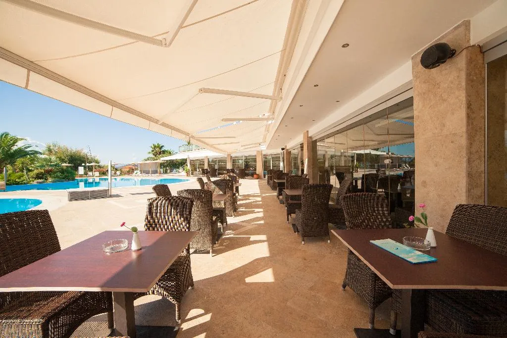 Bar, Alexandros Palace Hotel & Suites, Halkidiki