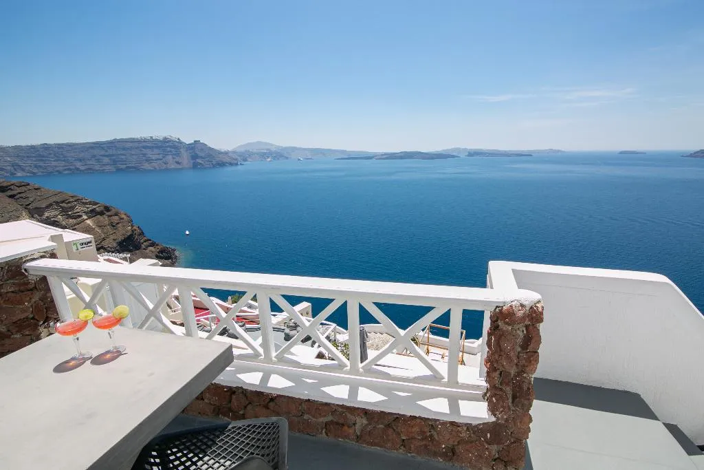 VILLA ONE BEDROOM Room, White Pearl Villas, Santorini