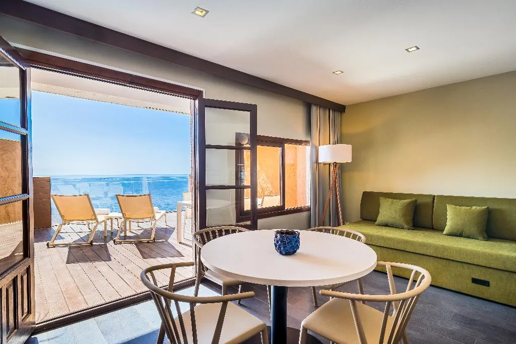 JUNIOR SUITE DELUXE SEA VIEW Room, Occidental Pueblo Acantilado, Costa Blanca