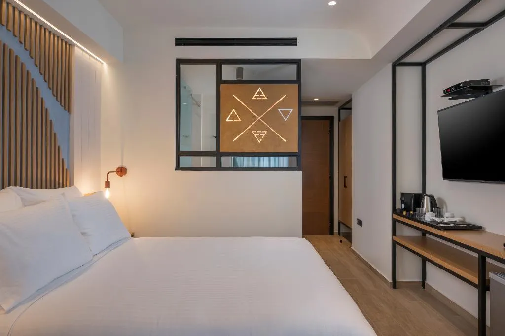 DOUBLE POOL VIEW Room, Hyperion City Hotel, Crete