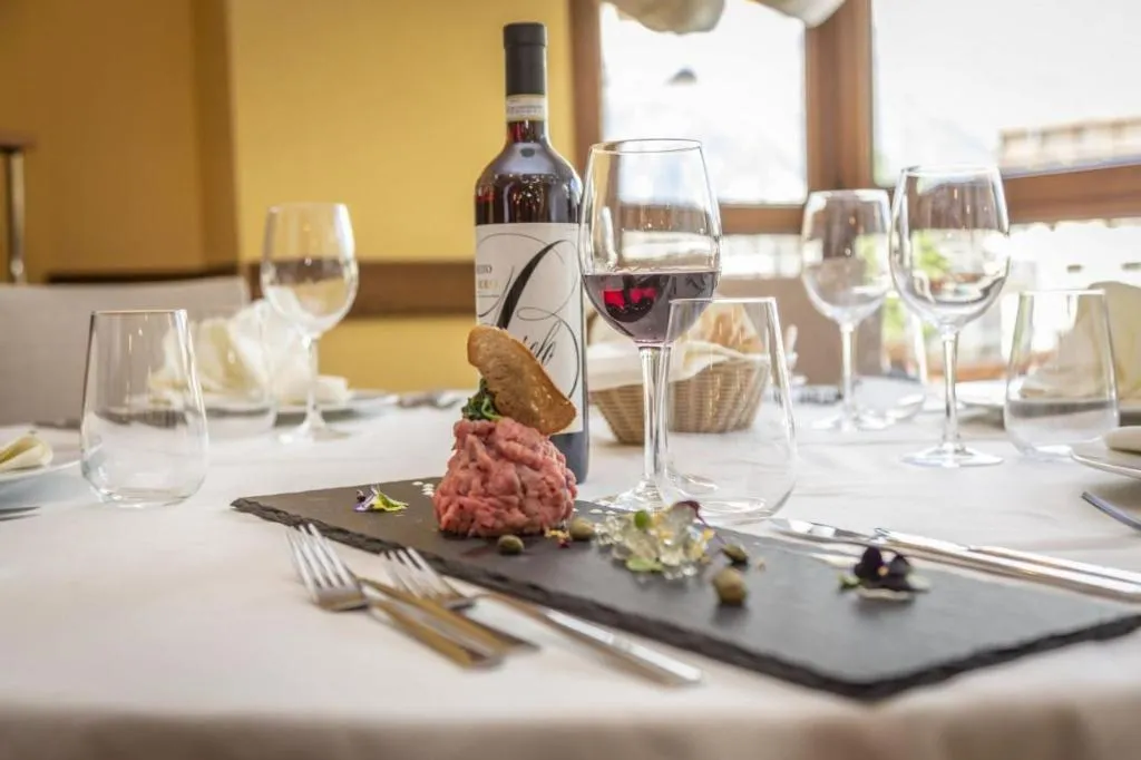 Restaurant, Hotel Relais des Alpes, Milan