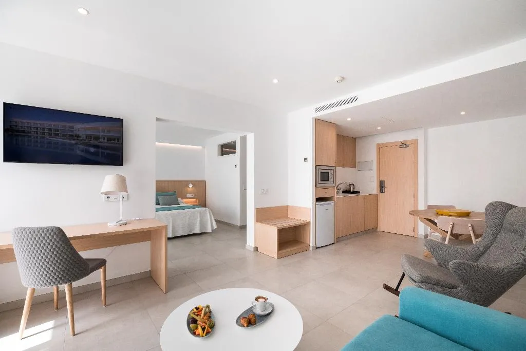 Room, Petit Sagitario ( Only Adults ), Menorca
