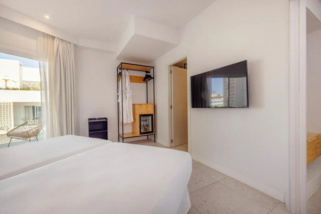 JUNIOR SUITE WITH DOUBLE BED Room, HM Ayron Park, Majorca