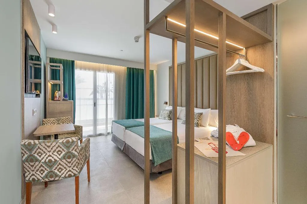 DOUBLE POOL VIEW Room, Sol Torremolinos Don Marco, Costa Del Sol