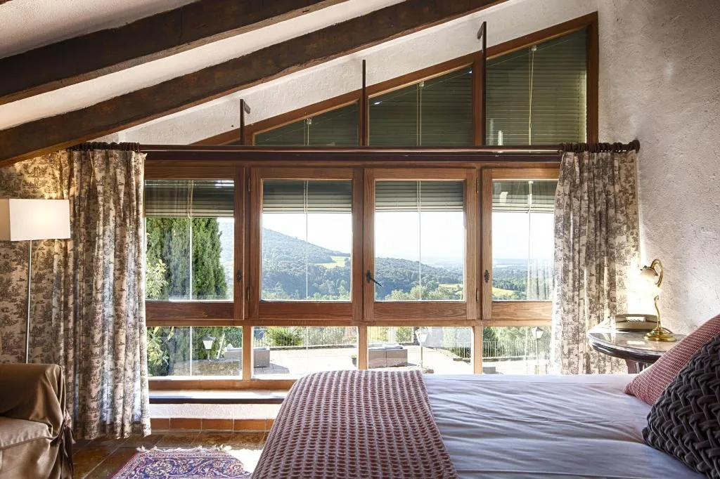 Room, Masia Can Pou, Costa Brava