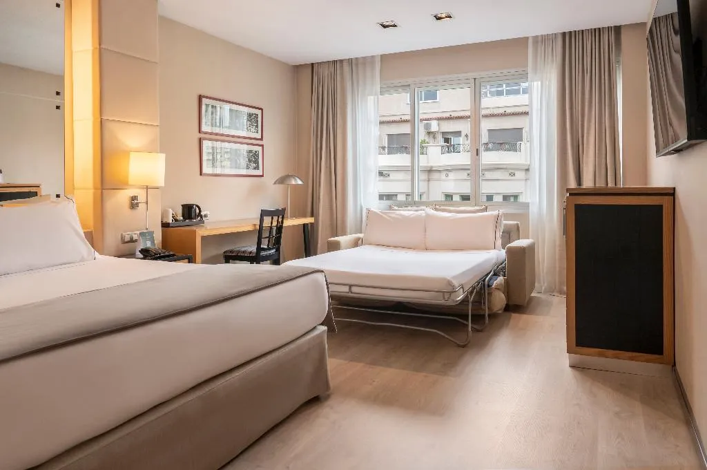 TRIPLE STANDARD Room, Hesperia Presidente, Barcelona