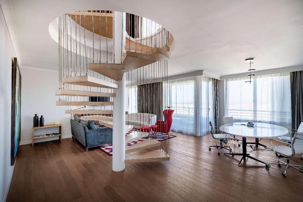 Room, NH Collection Madrid Eurobuilding, Madrid