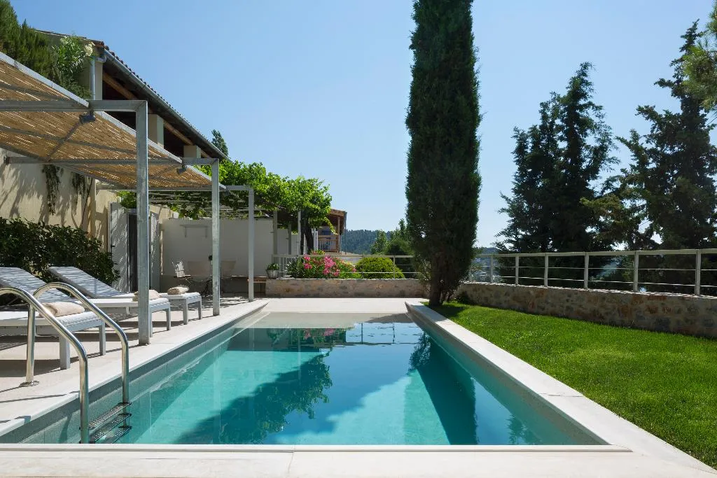 JUNIOR SUITE SEA VIEW WITH PRIVATE POOL Room, Atrium Hotel Skiathos, Skiathos
