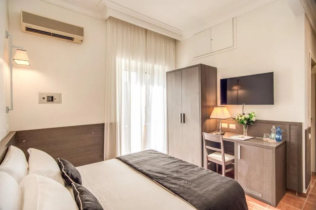 Room, Hotel Mirti, Rome
