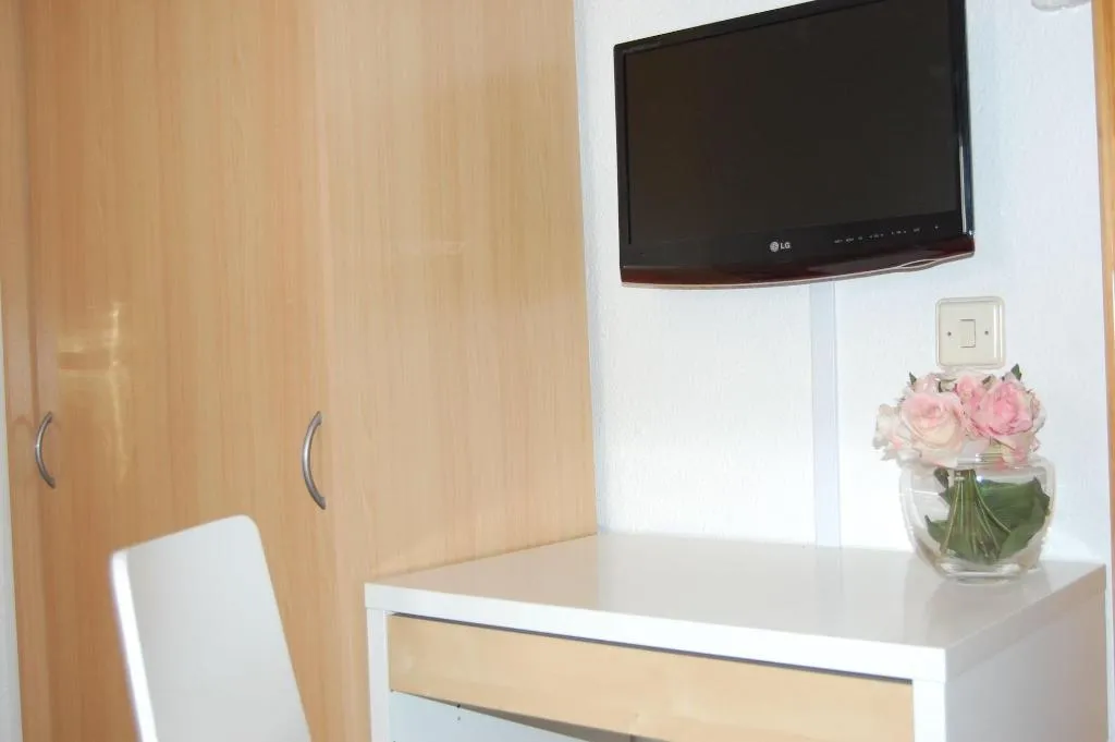 Room, Hostal Juan De Austria, Costa Almeria