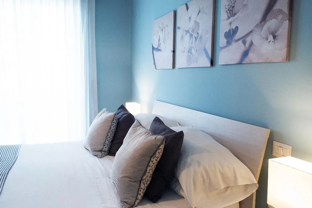 APARTMENT CAPACITY 4 Room, Residenza Flegrea, Naples