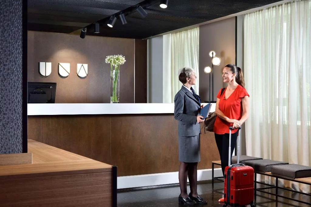 Lobby, UNA HOTELS Century Milano, Milan