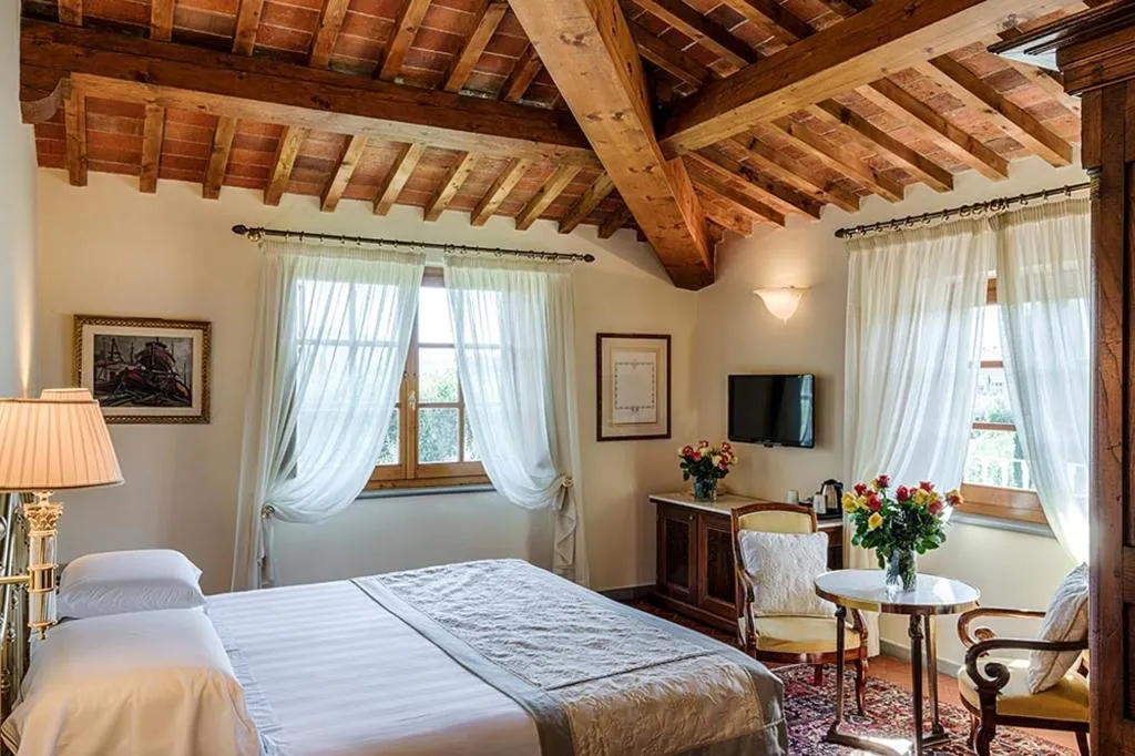 Room, Villa Olmi Firenze, Florence