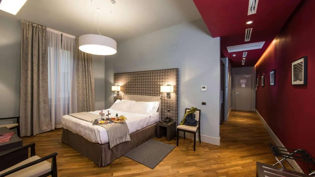 Room, Monti Palace Hotel, Rome