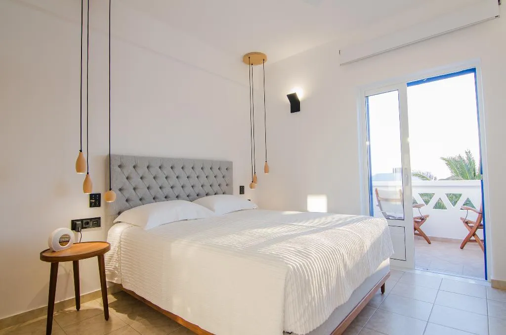 DOUBLE PREMIER Room, Lofos Village, Santorini