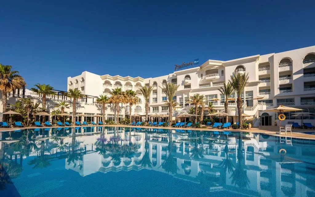 Pool, Radisson Blu Resort & Thalasso Hammamet, Tunisia