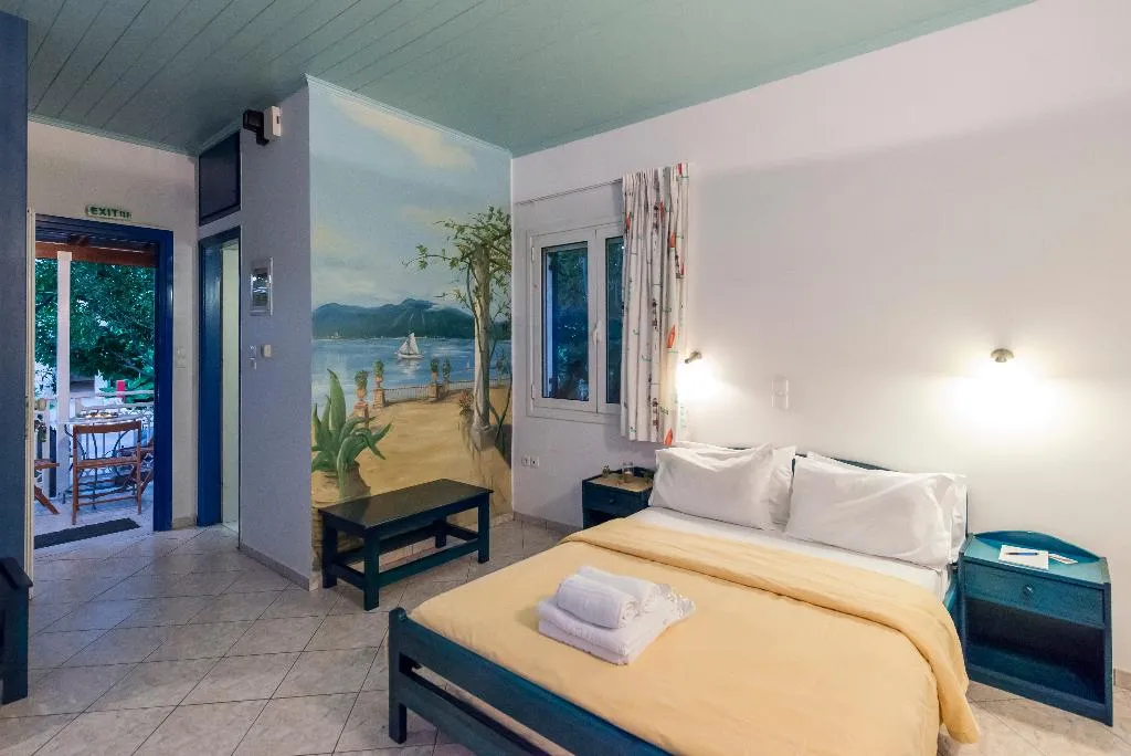 APARTMENT GARDEN VIEW Room, Villa Ganios, Kalamata