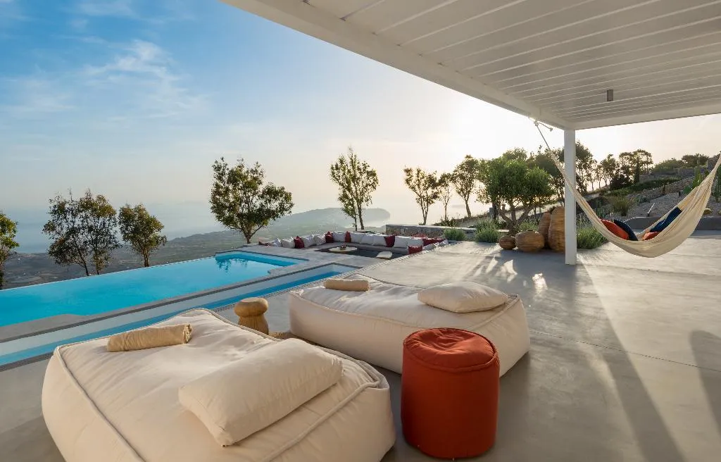 SUITE WITH PRIVATE POOL Room, Santorini Heights, Santorini