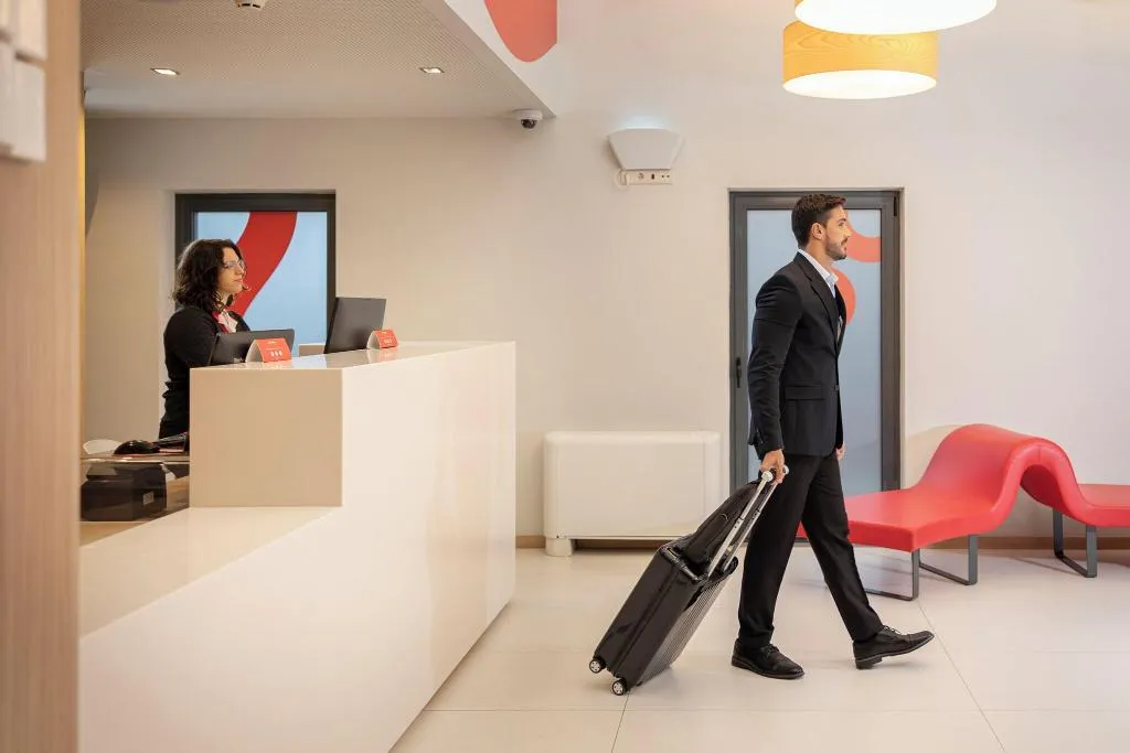 Lobby, Moov Hotel Porto Norte, Porto