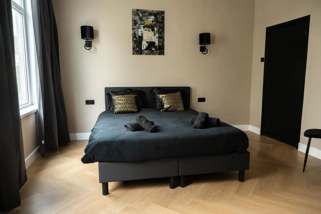Room, Hotel 83, Amsterdam