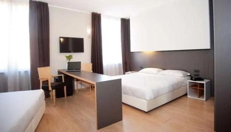 QUADRUPLE STANDARD Room, Hotel Osteria della Pista, Milan
