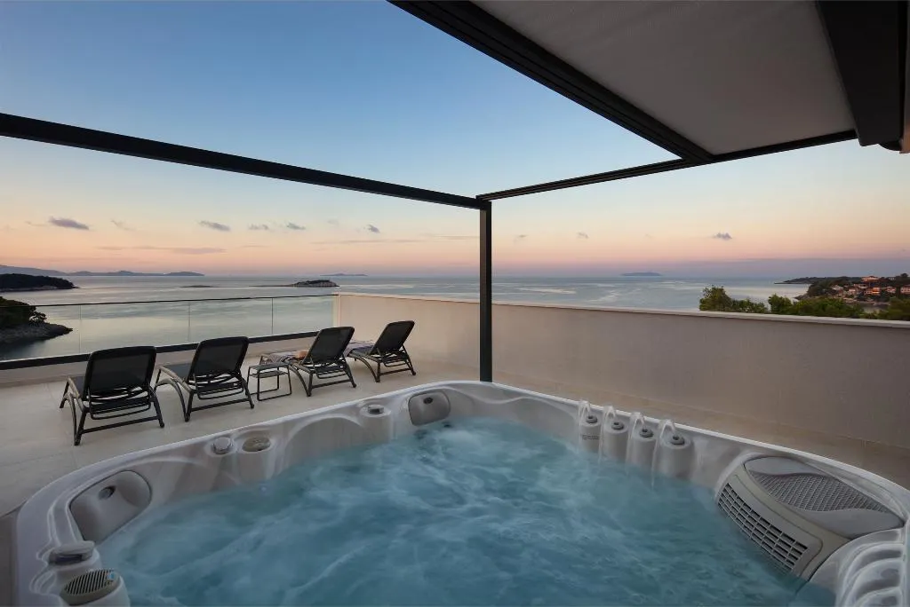 SUITE LUXURY Room, Aminess Alfir Hotel, Dubrovnik
