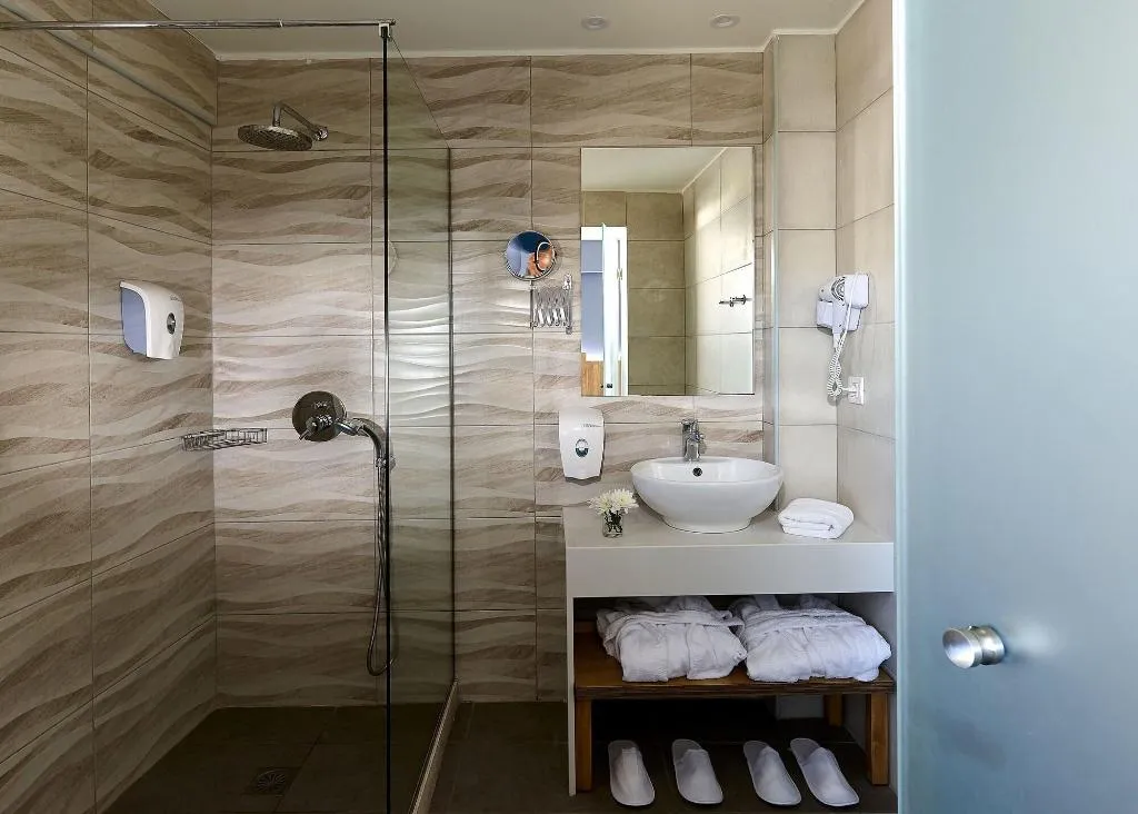TRIPLE SUPERIOR Room, Pollis Hotel, Crete