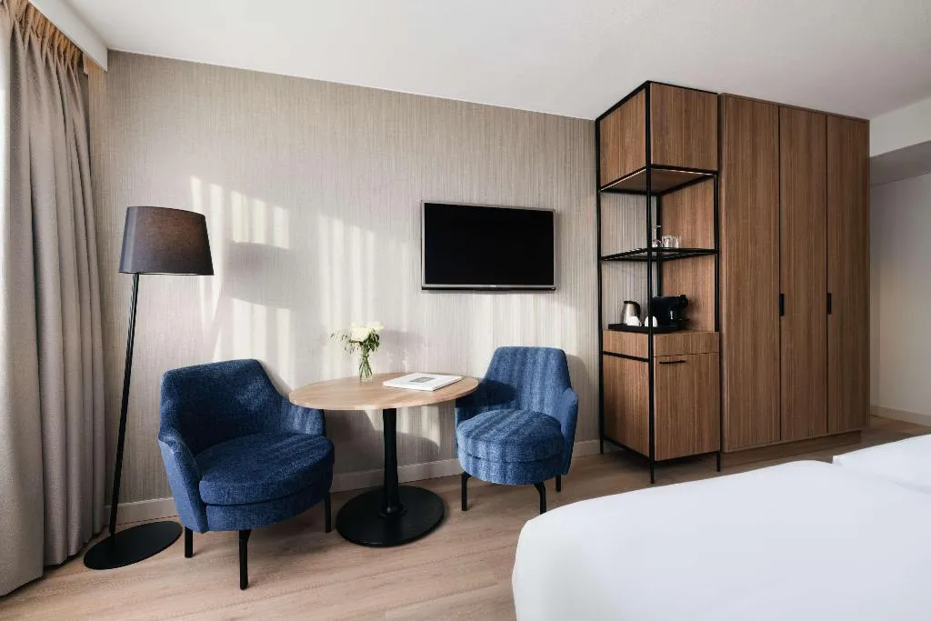 TWIN STANDARD Room, NH Groningen, Amsterdam
