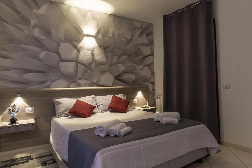 Room, La Piazzetta Guest House, Olbia