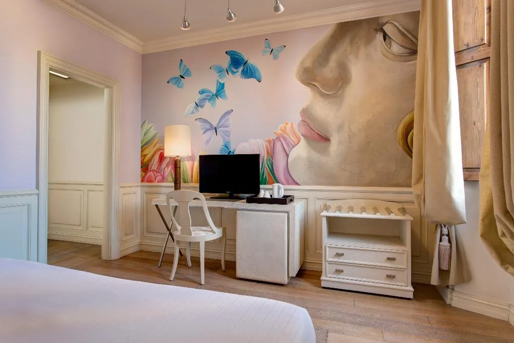 TRIPLE DELUXE Room, Grand Hotel Cavour, Florence