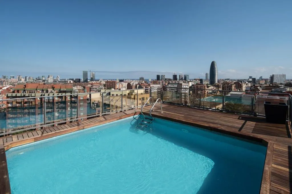 General view, Catalonia Atenas, Barcelona