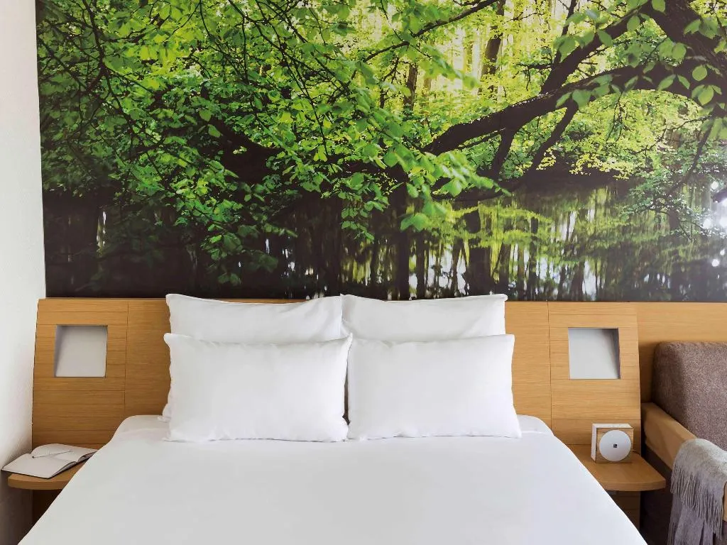 DOUBLE STANDARD Room, Novotel Amsterdam City, Amsterdam