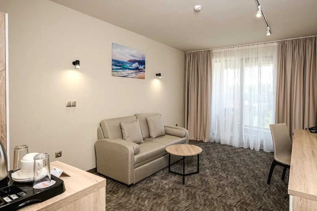 APARTMENT ONE BEDROOM TWO BATHROOMS Room, Laguna Park Sunrise, Bourgas