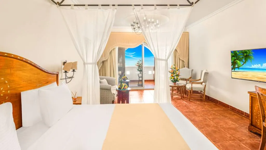 Double or Twin SEA VIEW Room, Domina Coral Bay Resort, Diving , Spa & Casino, Red Sea Riviera