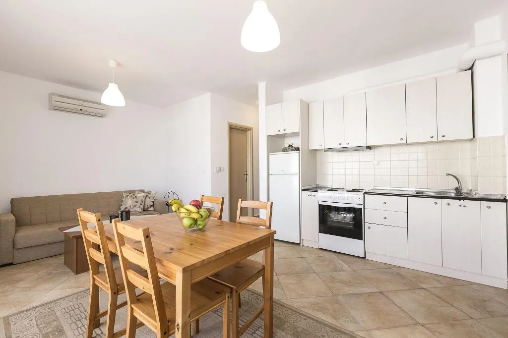 Room, Velia Seaside Apartments, Thessaloniki
