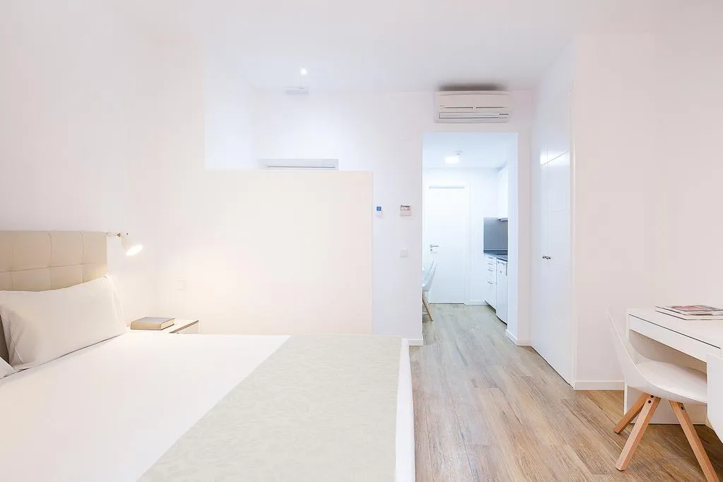 Room, Apartamentos La Bolsa 4, Madrid