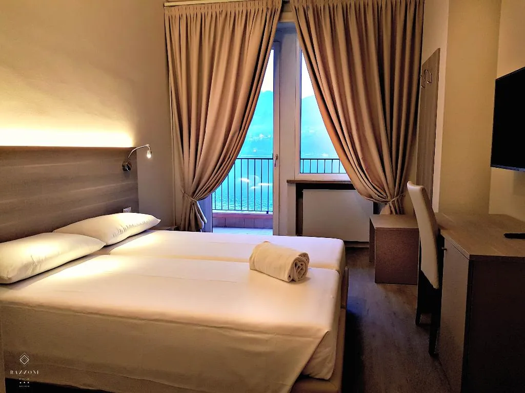 DOUBLE LAKE VIEW Room, Hotel Bazzoni et Du Lac, Milan